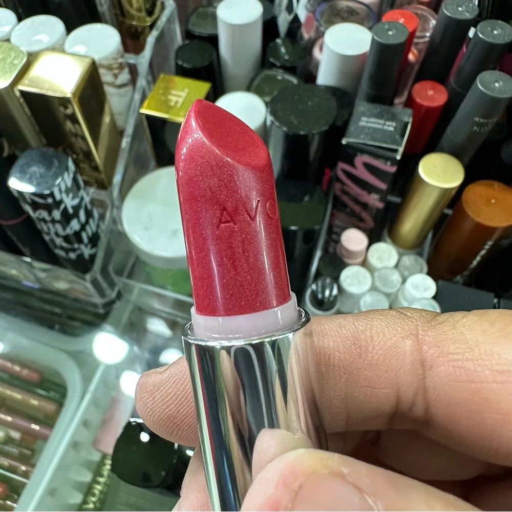 Avon Lipstick Country Rose - Picture 2 of 6